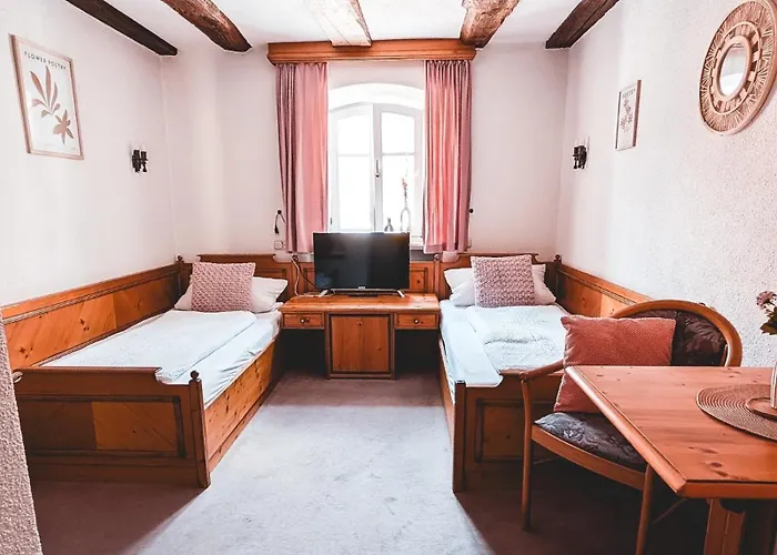 Gaestehaus Altmuehltalblick * Mörnsheim